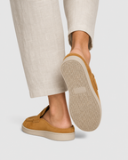 The Milan Suede Mules Yellowish Brown — zool close-up