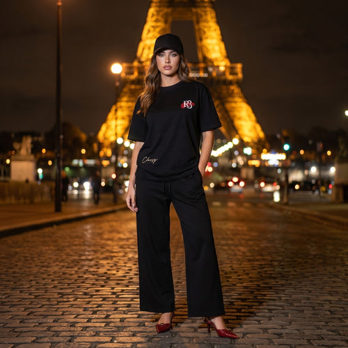 Classy in Paris Oversized T-Shirt worn on-body – foto 1