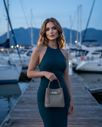 Siphora Bag grijs - premium lifestyle foto jachthaven