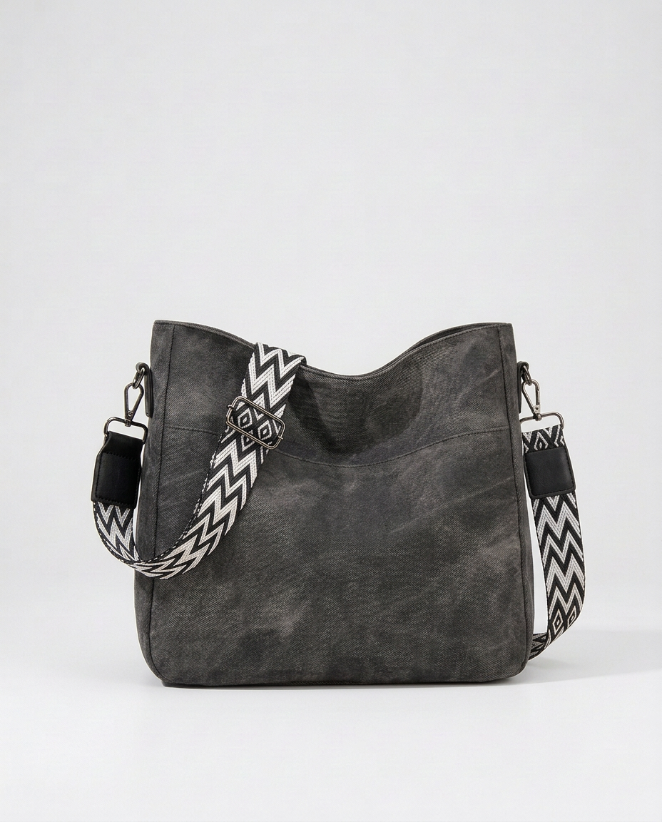 La Bohème Bag in Black – vintage crossbody shoulder bag